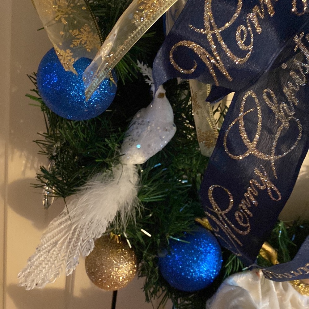 24” snowy Christmas wreath $75.00 - Picture 8 of 10